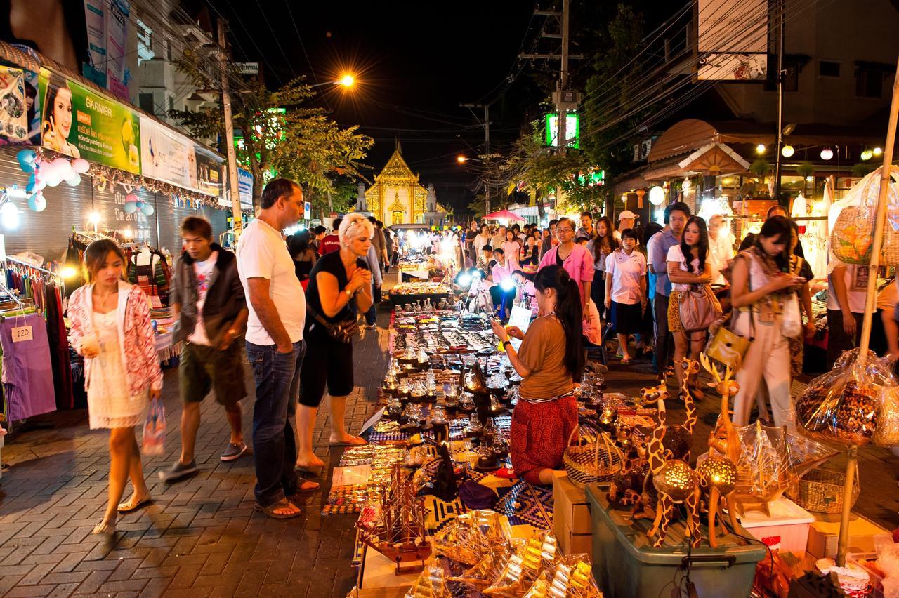 Mickey House Otel Chiang Mai Dış mekan fotoğraf